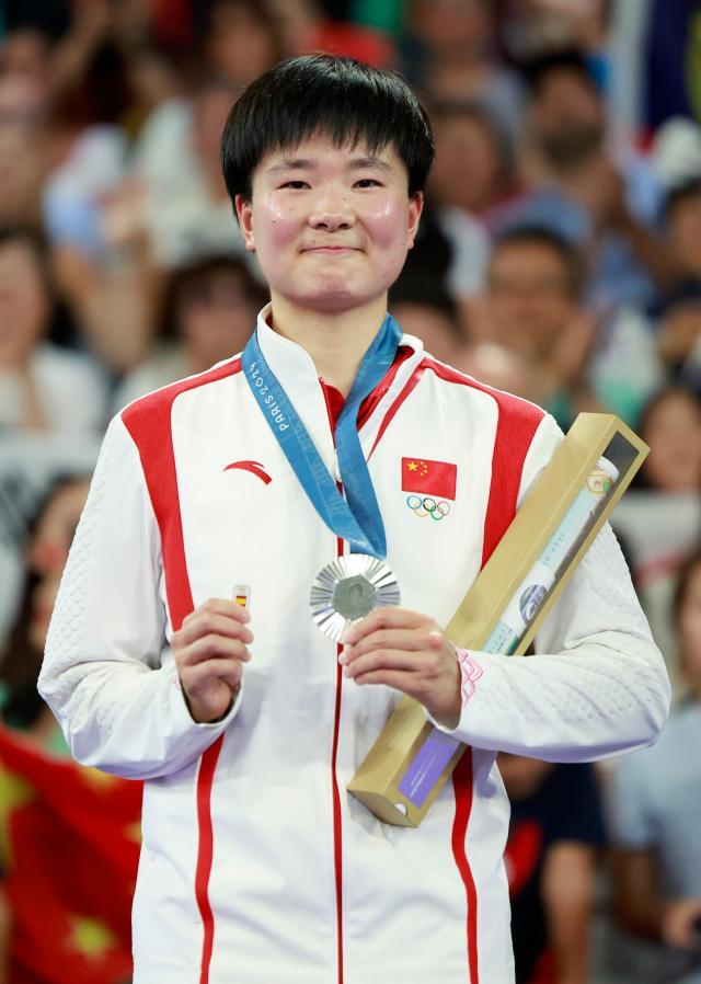 BOB半岛官网-巴黎奥运十大出圈：黄雅琼何冰娇周雅琴让世界看见