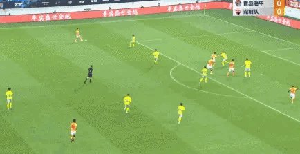 1689169044103029755.gif 彭欣力.gif